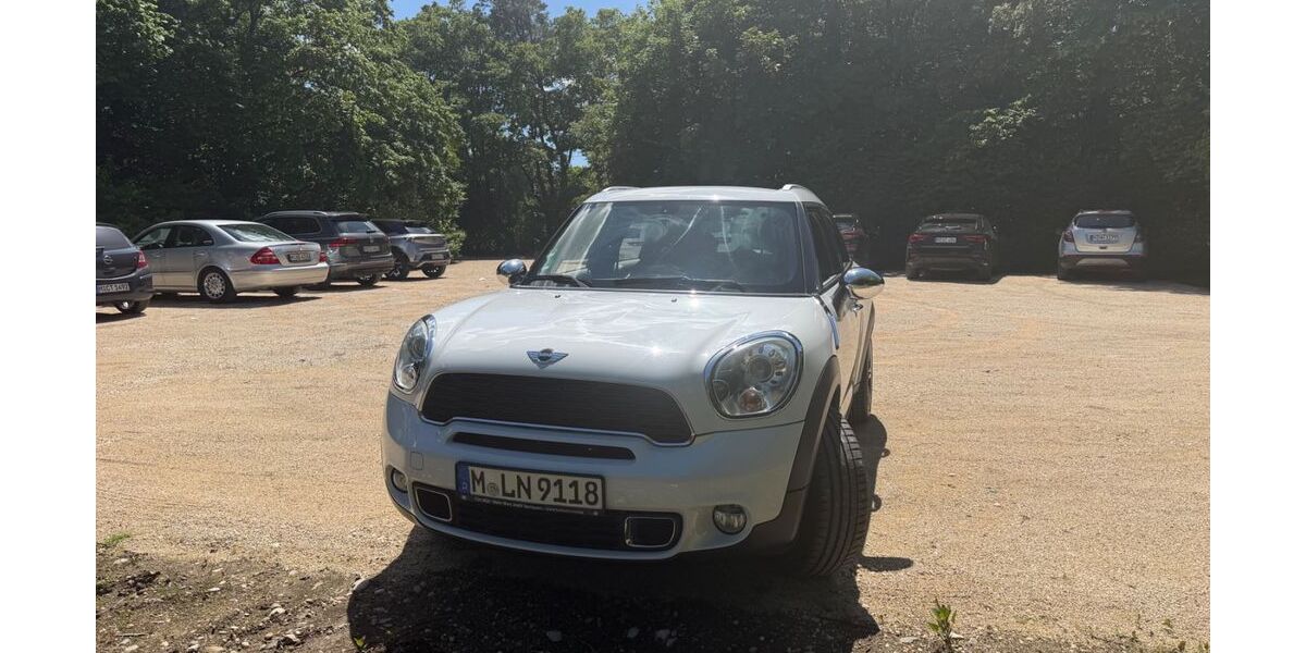 Mini Countryman S (Cooper) 133.000 km 6.350 &euro; München 81241