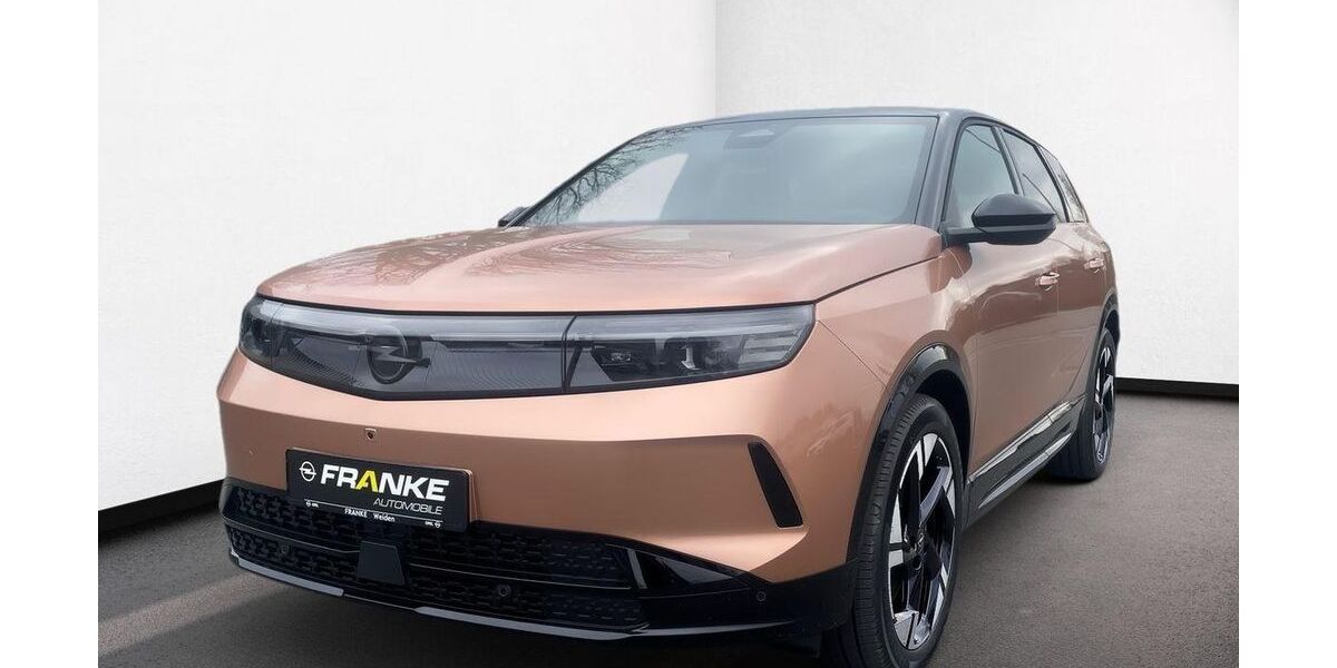 Opel Grandland (X) 4.026 km 53.890 € Weiden 92637