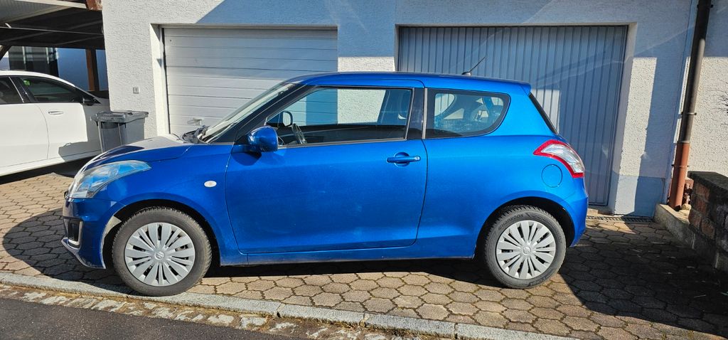 Suzuki Swift 123.000 km 4.900 &euro; Schopfheim-Wiechs 79650