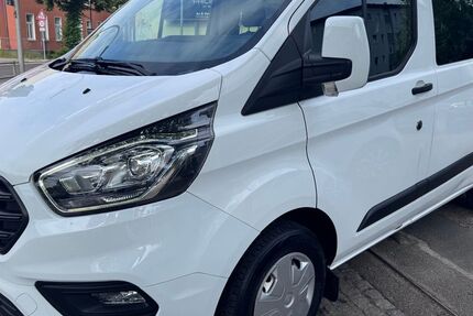 Ford Transit Custom 91.000 km 18.990 &euro; Berlin - Tempelhof 12107