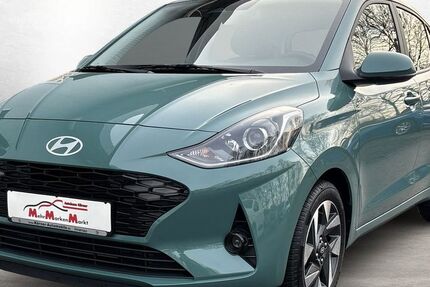 Hyundai i10 20.680 km 16.450 &euro; Ilmenau 98693