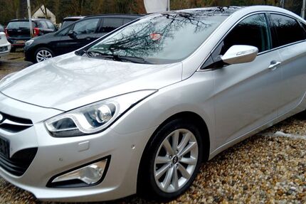 Hyundai i40 235.000 km 6.699 &euro; Fredersdorf-Vogelsdorf bei Berlin 15370