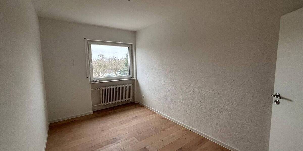 Zimmer Dreieich Sprendlingen - 3 Zimmer, 84 m&sup2;, 1.280&euro; | Angebot:26343592