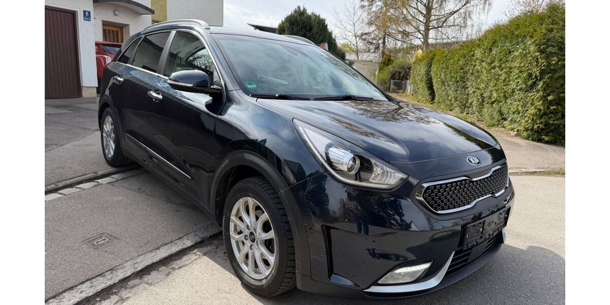 Kia Niro 80.000 km 13.999 &euro; Hohenlinden bei München 85664