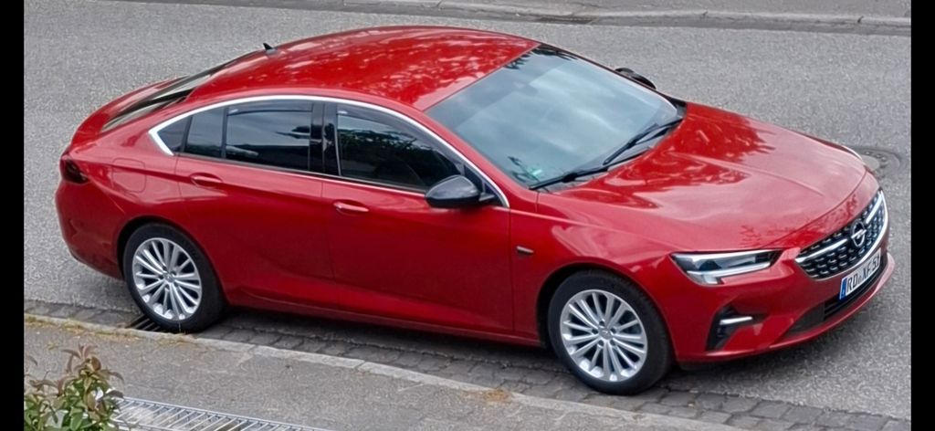 Opel Insignia 49.983 km 17.420 &euro; Neumünster 24536