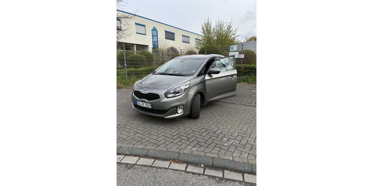Kia Carens 205.000 km 8.500 &euro; Troisdorf 53842