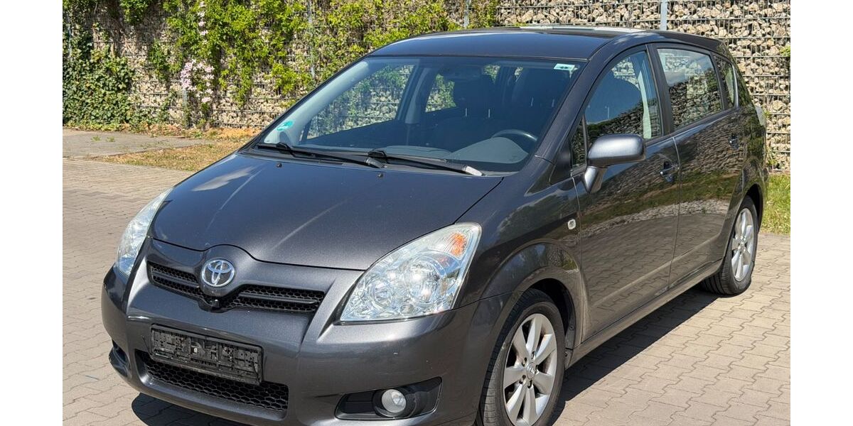 Toyota Corolla Verso 288.000 km 2.990 &euro; Türkheim 86842