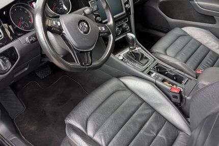 VW Golf 127.000 km 17.300 € Markkleeberg 04416