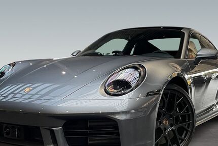Porsche 992 9.900 km 174.900 &euro; Bergisch Gladbach 51429