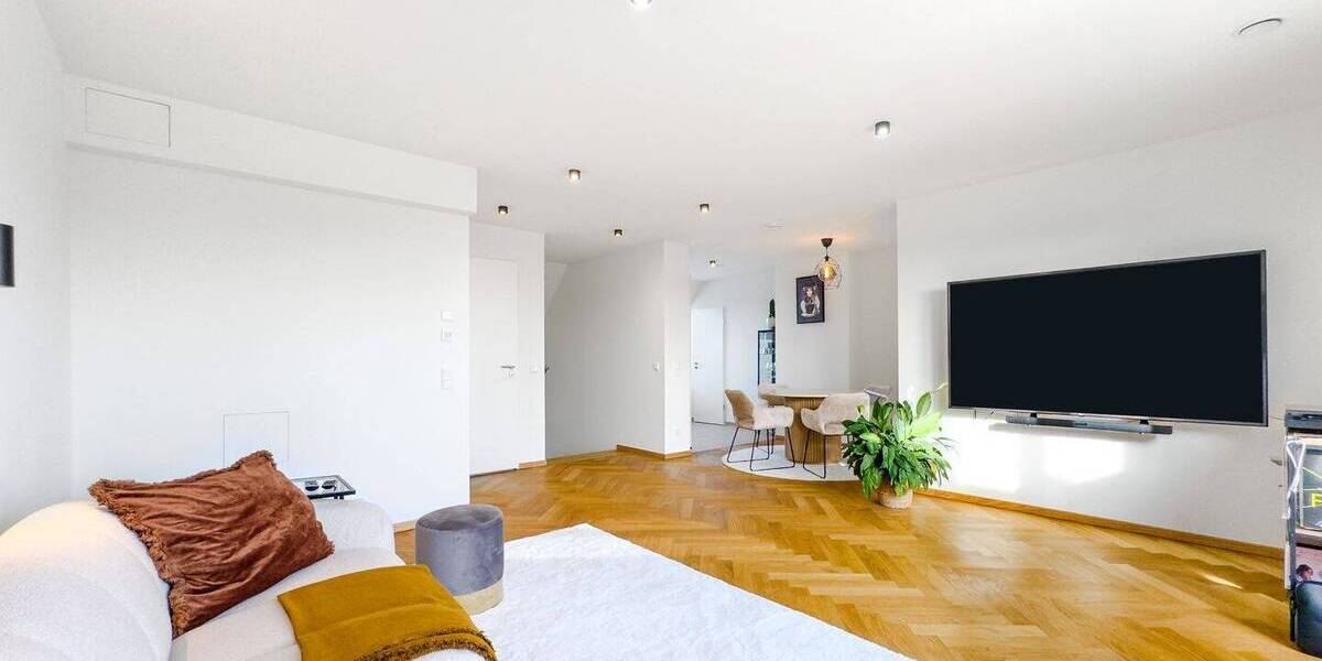 Stilvolle Maisonette-Penthousewohnung in zentraler Stadtlage 3 zimmer