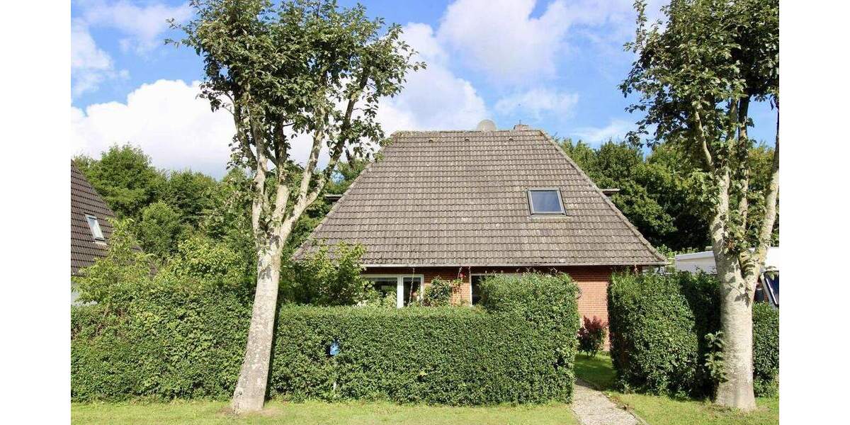 Vermietetes Einfamilienhaus mit idyllischen Garten 4 zimmer