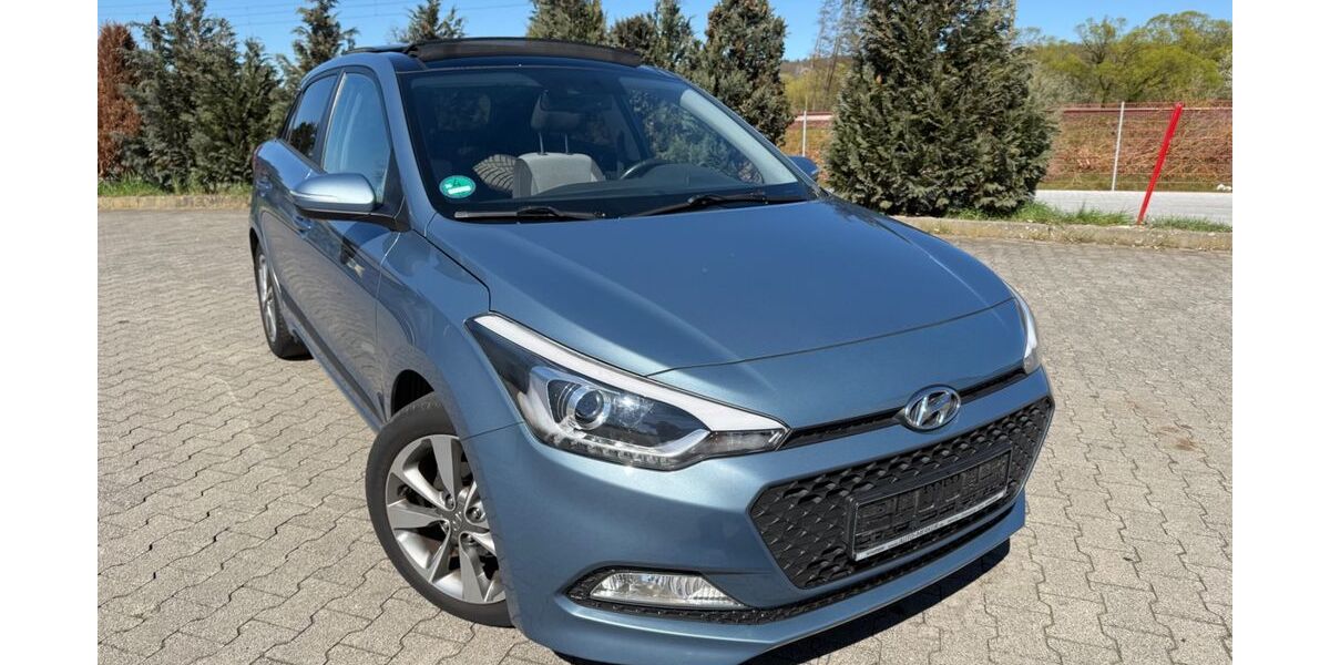 Hyundai i20 136.000 km 7.999 &euro; Limburg/Eschhofen 65552