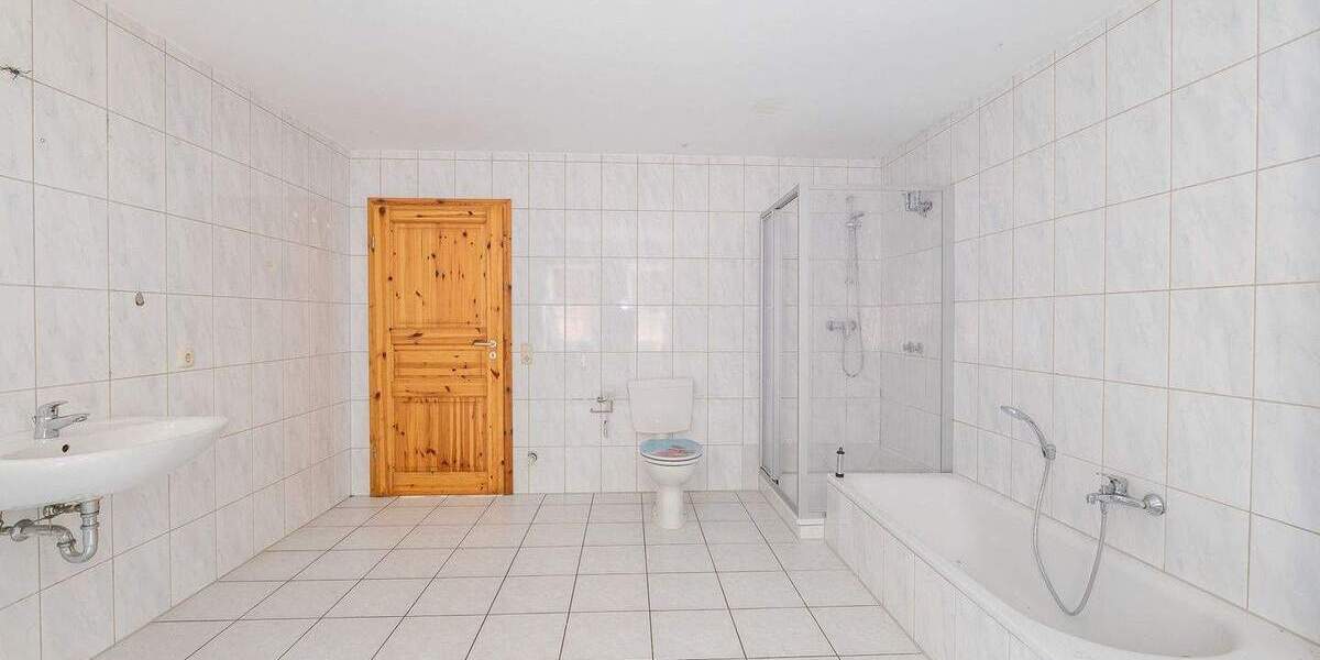Mehrfamilienhaus, Wohnhaus Hemmoor Basbeck - 1 Zimmer, 378 m&sup2;, 498.000&euro; | Angebot:26259045