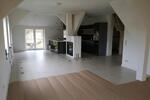 Etagenwohnung Albersdorf - 3 Zimmer, 150 m&sup2;, 1.000&euro; | Angebot:25102333