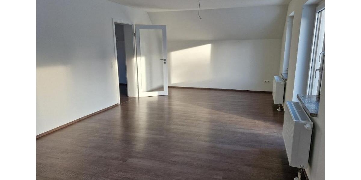 Einfamilienhaus Crinitzberg - 4 Zimmer, 100 m&sup2;, 790&euro; | Angebot:26119746