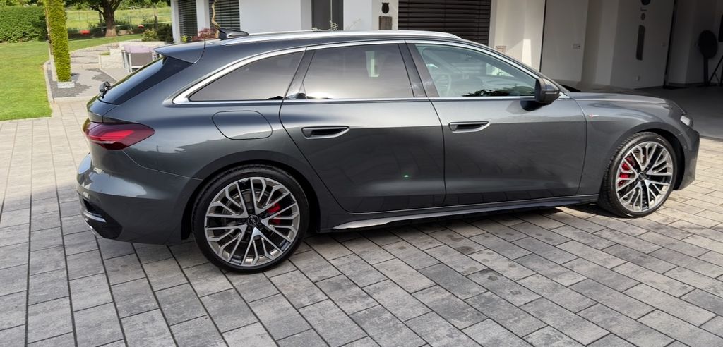 Audi A5 14.000 km 44.700 &euro; Pobenhausen 85123