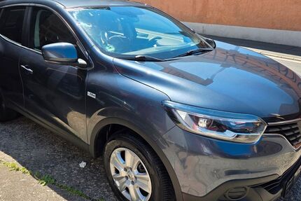 Renault Kadjar 48.000 km 7.850 &euro; Itzgrund 96274