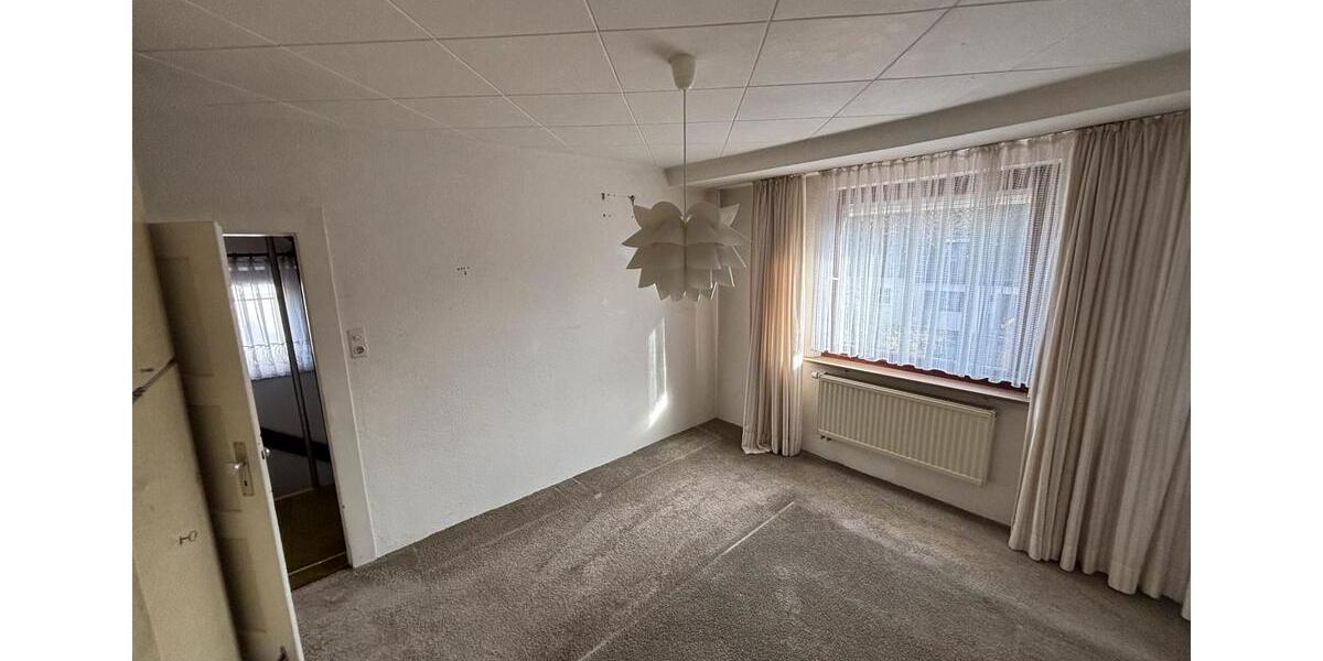 Doppelhaushälfte (95 m²) mit viel Potential 4 zimmer