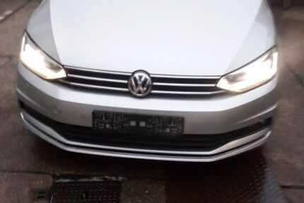 VW Touran 197.000 km 14.999 &euro; Pfungstadt 64319