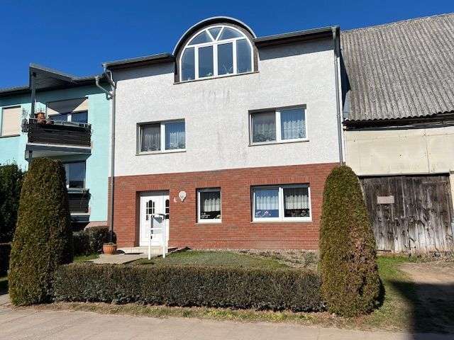 Haus zum Kaufen in Teterow 279.000 € 182 m²