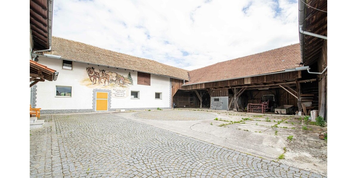 Charmantes Bauernhaus mit vielfältigen Nutzungsmöglichkeiten - Bauernhaus, Landhaus Furth im Wald / Degelberg Degelberg | Angebot:26990285