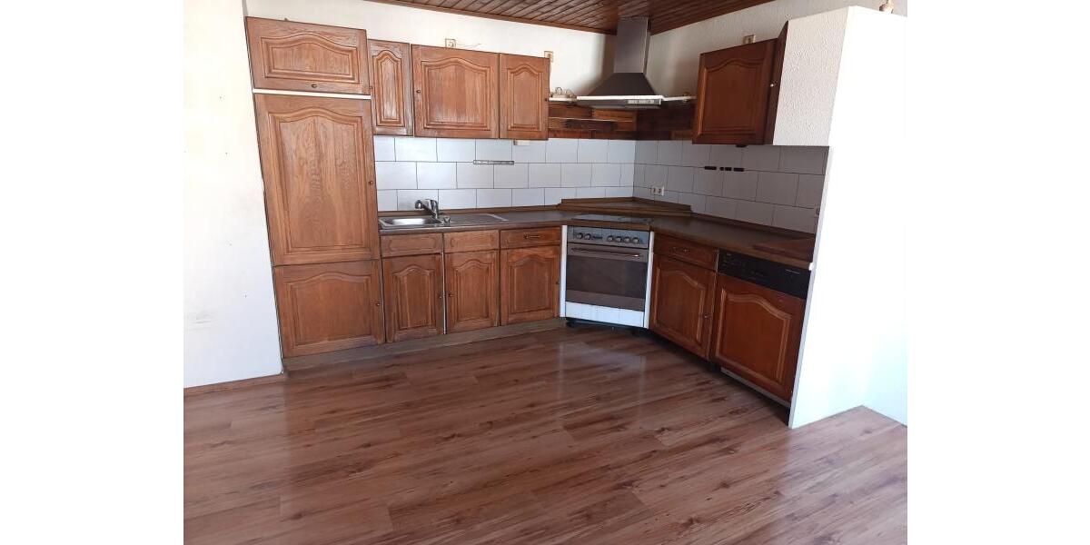 ObjNr:19726 - Freundliches 1-2 Fmilienhaus in ruhiger Lage von Waldsee 6 zimmer