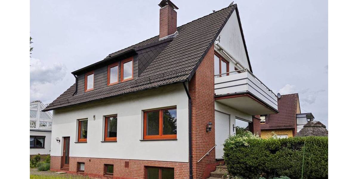 Mehrfamilienhaus, Wohnhaus Bremen Burg-Grambke - 6 Zimmer, 143 m&sup2;, 376.000&euro; | Angebot:26820353