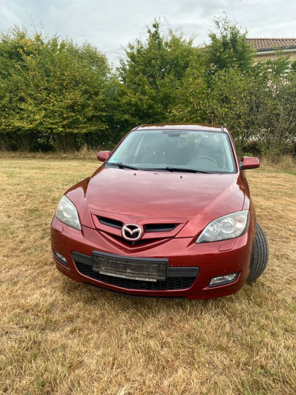 Mazda 3 176.898 km 900 € Etschberg 66871