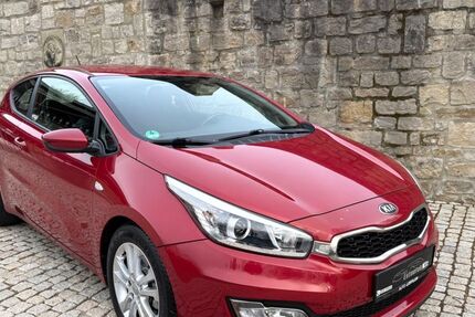 Kia ceed / Ceed 96.000 km 7.599 &euro; Estenfeld 97230