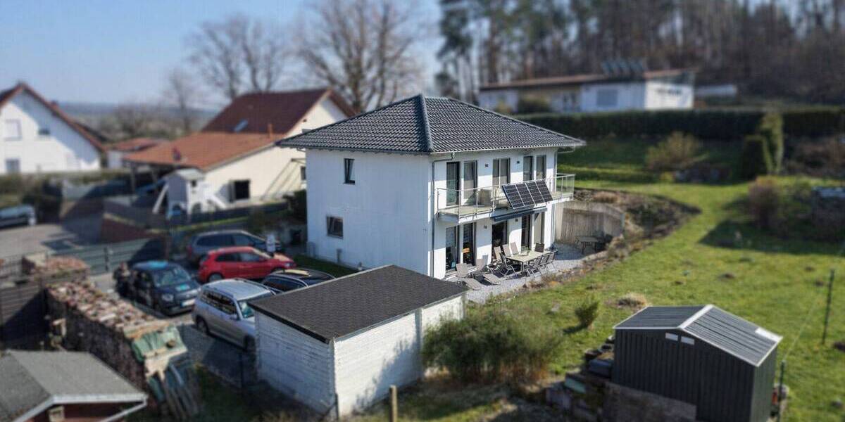 Einfamilienhaus Kirchhain / Betziesdorf Betziesdorf - 7 Zimmer, 142 m&sup2;, 589.900&euro; | Angebot:26201872