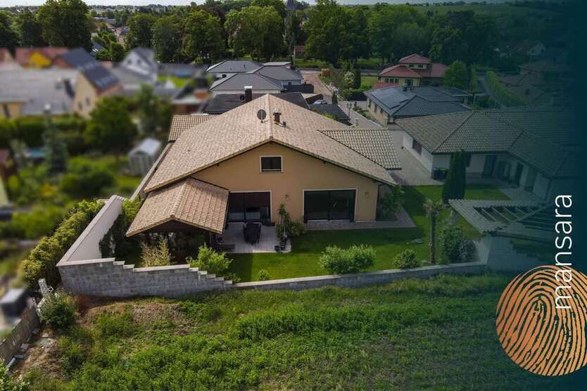 Haus zum Kaufen in Niederndodeleben 848.000 € 264.02 m² 6 zimmer