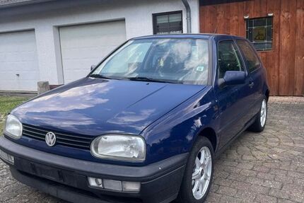VW Golf 194.500 km 2.050 &euro; Hohenleimbach 56746