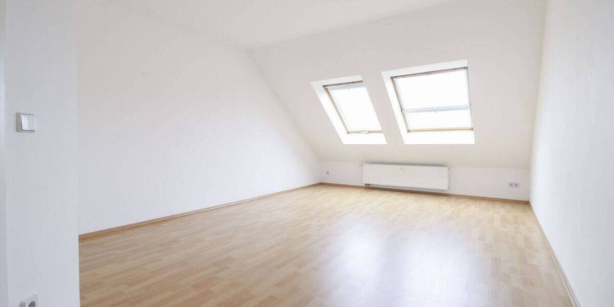 Etagenwohnung Chemnitz Kaßberg - 2 Zimmer, 66 m&sup2;, 89.900&euro; | Angebot:26698678