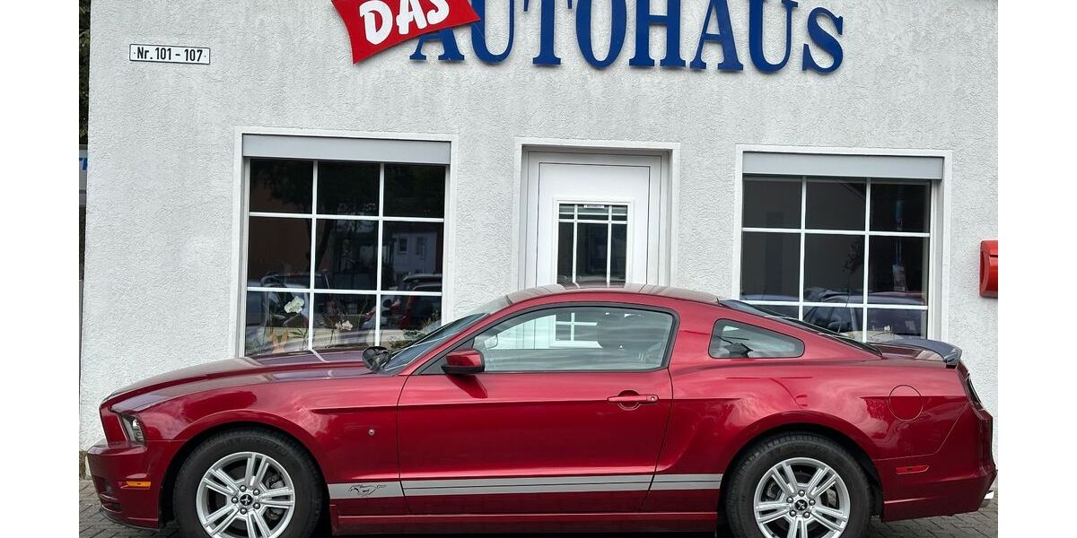 Ford Mustang 42.000 km 22.750 € Marl 45770