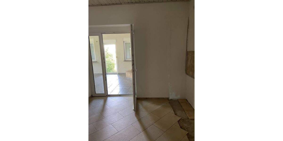 Zimmer Weißensee - 4 Zimmer, 115 m&sup2;, 900&euro; | Angebot:26306188