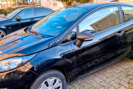 Ford Fiesta 98.480 km 4.250 &euro; Darmstadt 64289