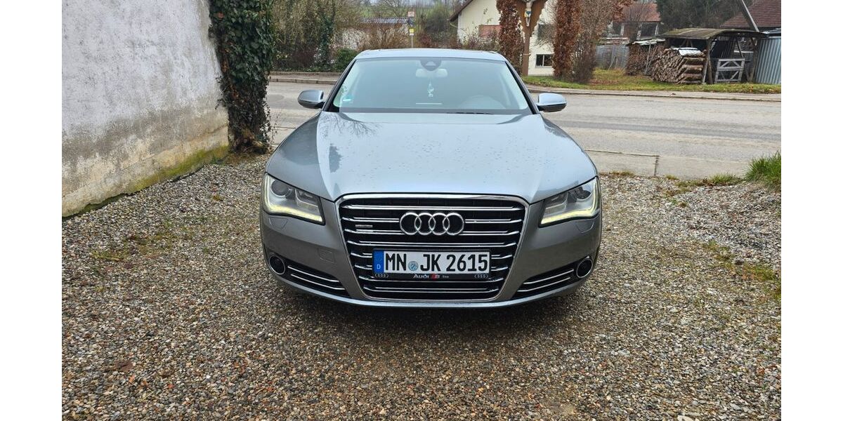 Audi A8 270.000 km 14.900 &euro; Tussenhausen 86874