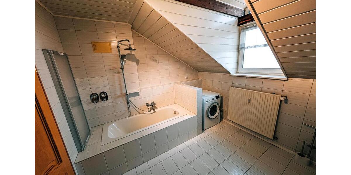 Moderne + Zentrale 114qm 4,5 Zimmer Wohnung in Kaiserslautern 4.5 zimmer