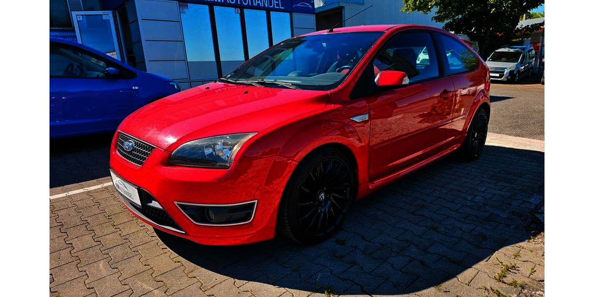 Ford Focus 195.000 km 5.990 &euro; Reutlingen 72766