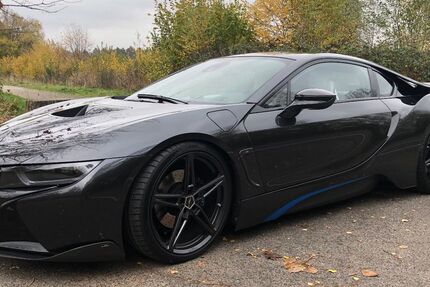 BMW i8 65.500 km 66.000 &euro; Köln 51147