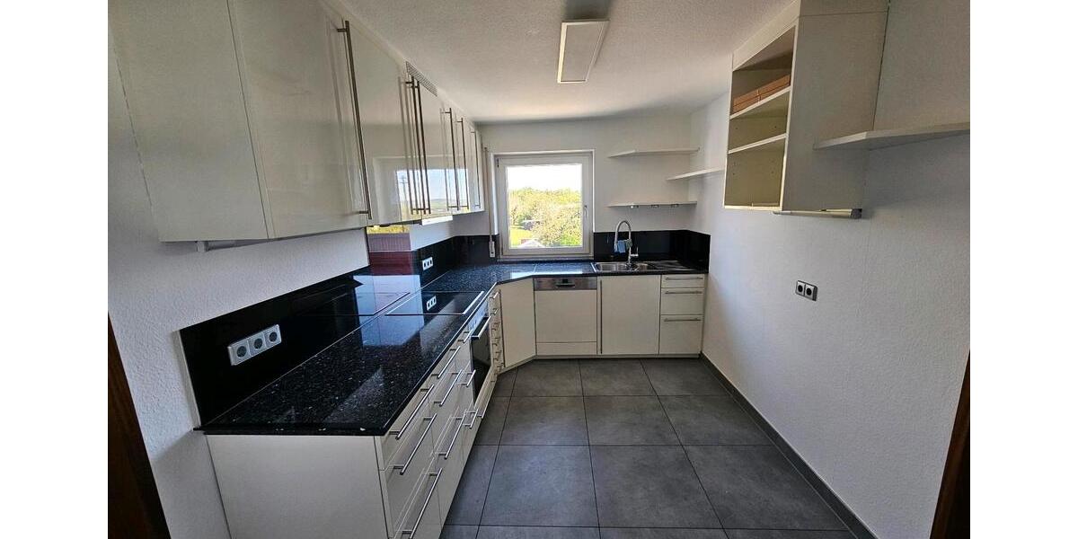 Etagenwohnung Neuenstadt am Kocher - 5.5 Zimmer, 144 m&sup2;, 1.800&euro; | Angebot:26322304