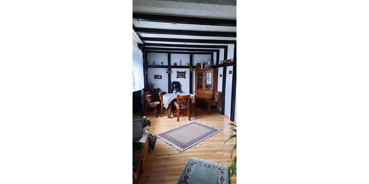Doppelhaushälfte Gersfeld (Rhön) - 8 Zimmer, 224 m&sup2;, 249.000&euro; | Angebot:26798372