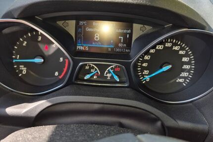 Ford Kuga 136.500 km 12.500 &euro; Berlin 12526