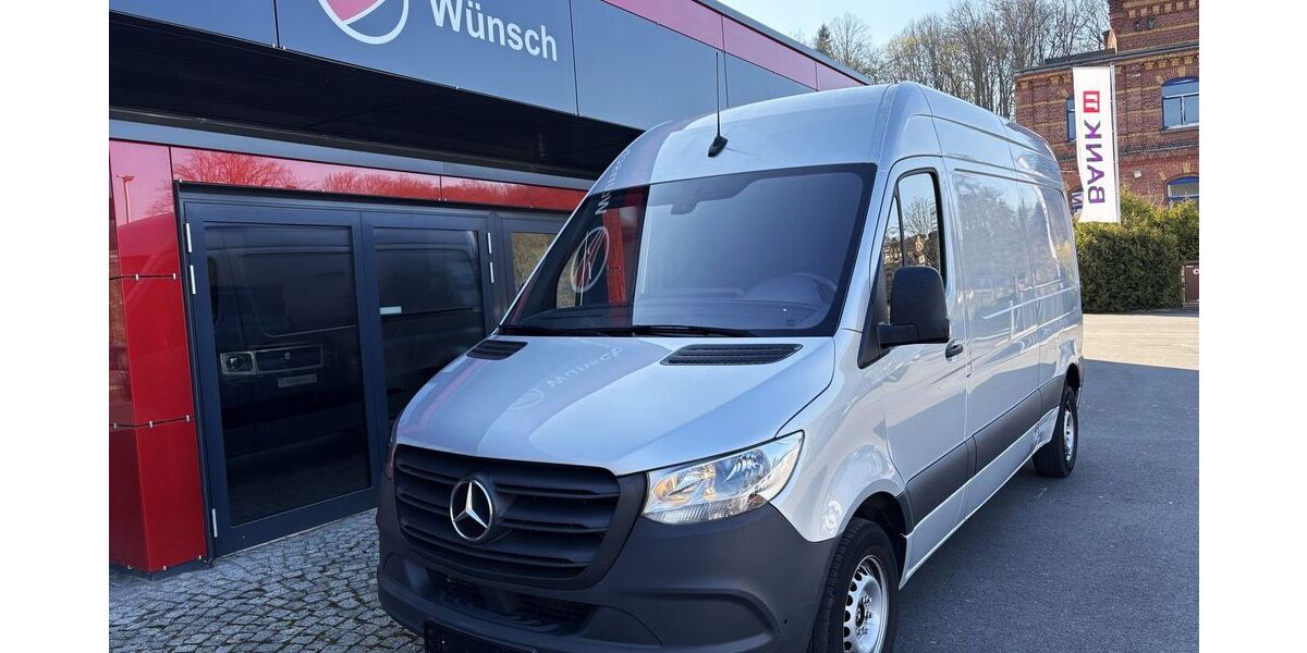 Mercedes-Benz Sprinter 43.670 km 21.990 &euro; Mittweida 09648