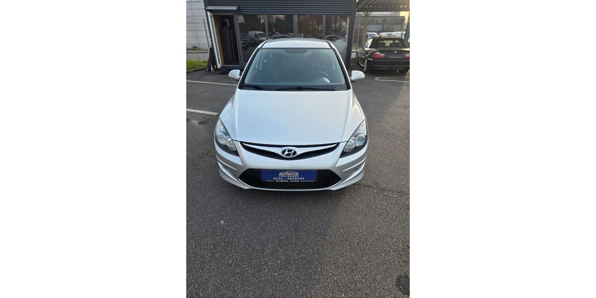 Hyundai i30 115.000 km 4.800 &euro; ladenburg 68526