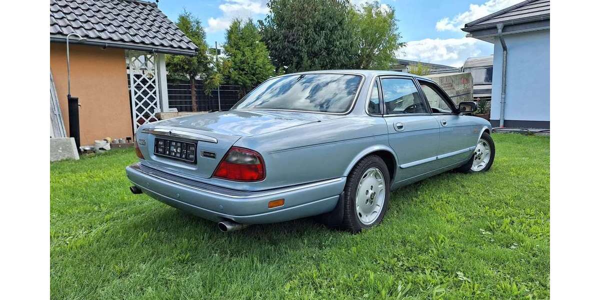 Jaguar XJ 146.244 km 3.999 &euro; Bitburg 54634