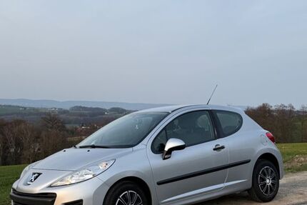 Peugeot 207 159.000 km 1.490 &euro; Herford 32049