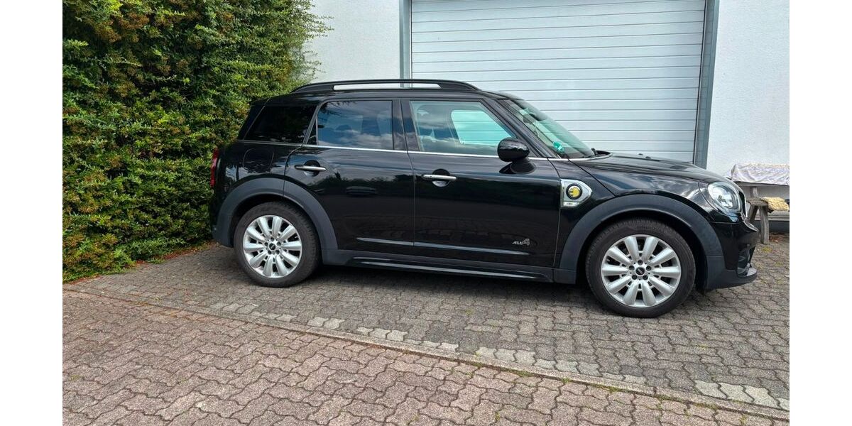 Mini Countryman SE (Cooper) 133.000 km 16.900 &euro; Pohle 31867