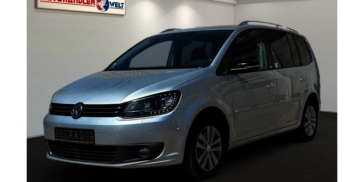 VW Touran 201.804 km 4.699 &euro; Berlin 12681