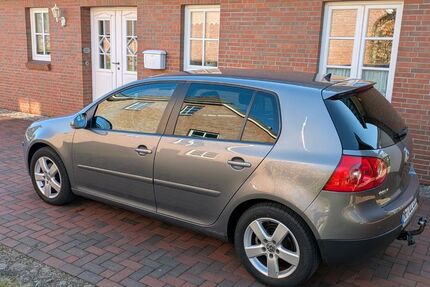 VW Golf 235.000 km 2.800 &euro; Breklum 25821